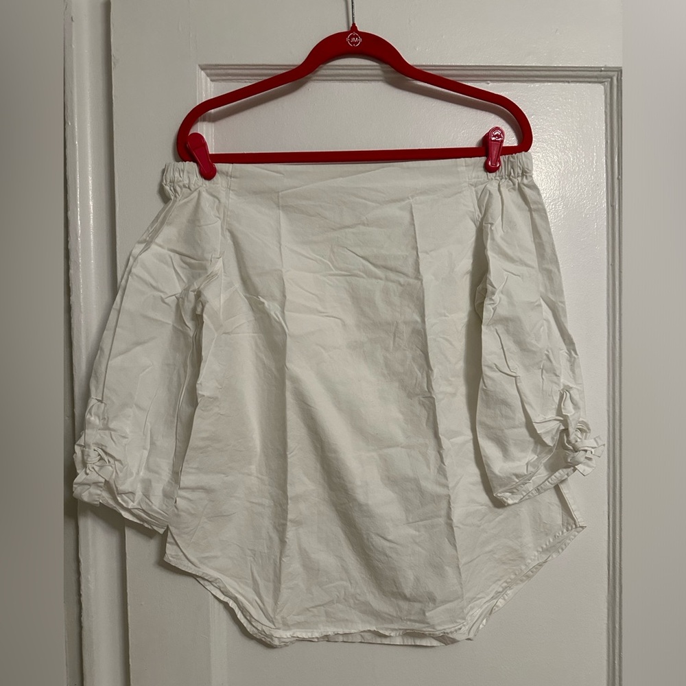 White OTS Top, Babaton by Aritzia, Size M.